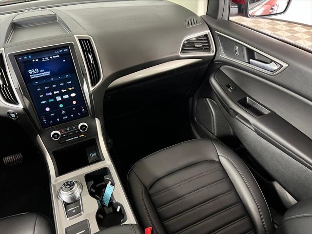used 2024 Ford Edge car, priced at $29,864