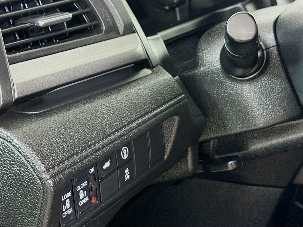 used 2023 Honda Odyssey car, priced at $34,631