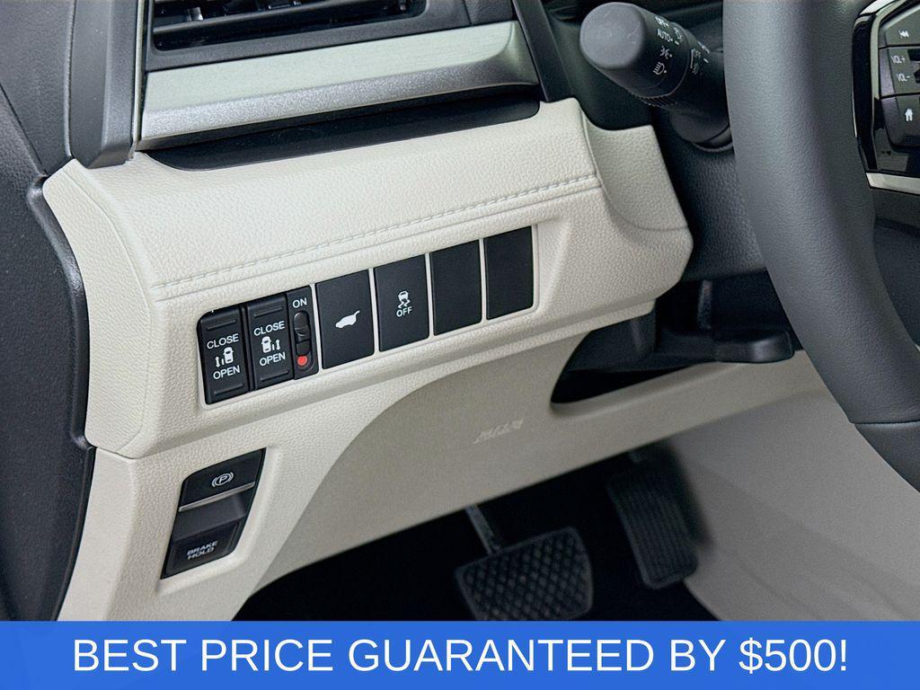 new 2026 Honda Odyssey car, priced at $41,495