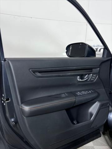 used 2025 Honda CR-V Hybrid car, priced at $36,138