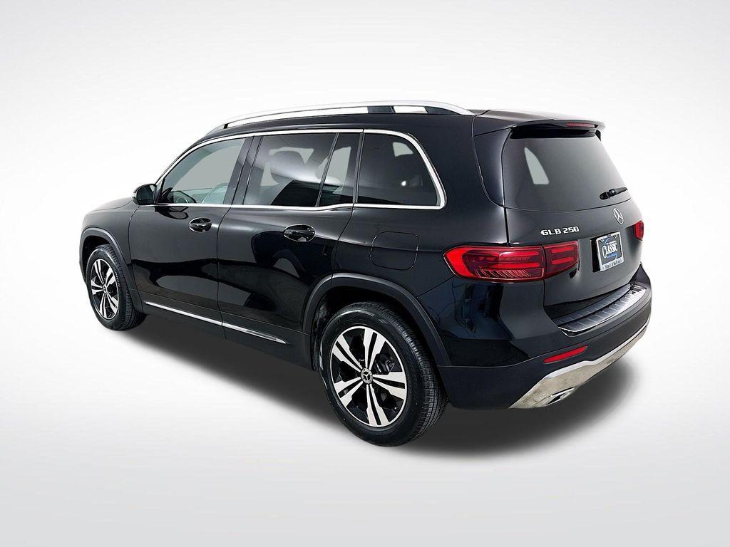used 2025 Mercedes-Benz GLB 250 car, priced at $38,998