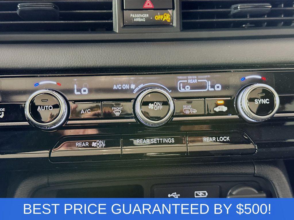 new 2025 Honda Pilot car, priced at $45,063