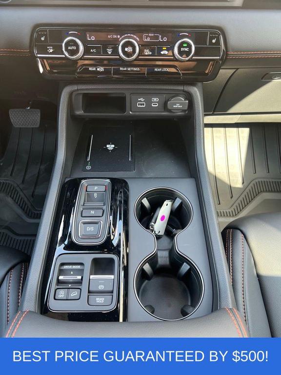 new 2025 Honda Pilot car, priced at $48,055