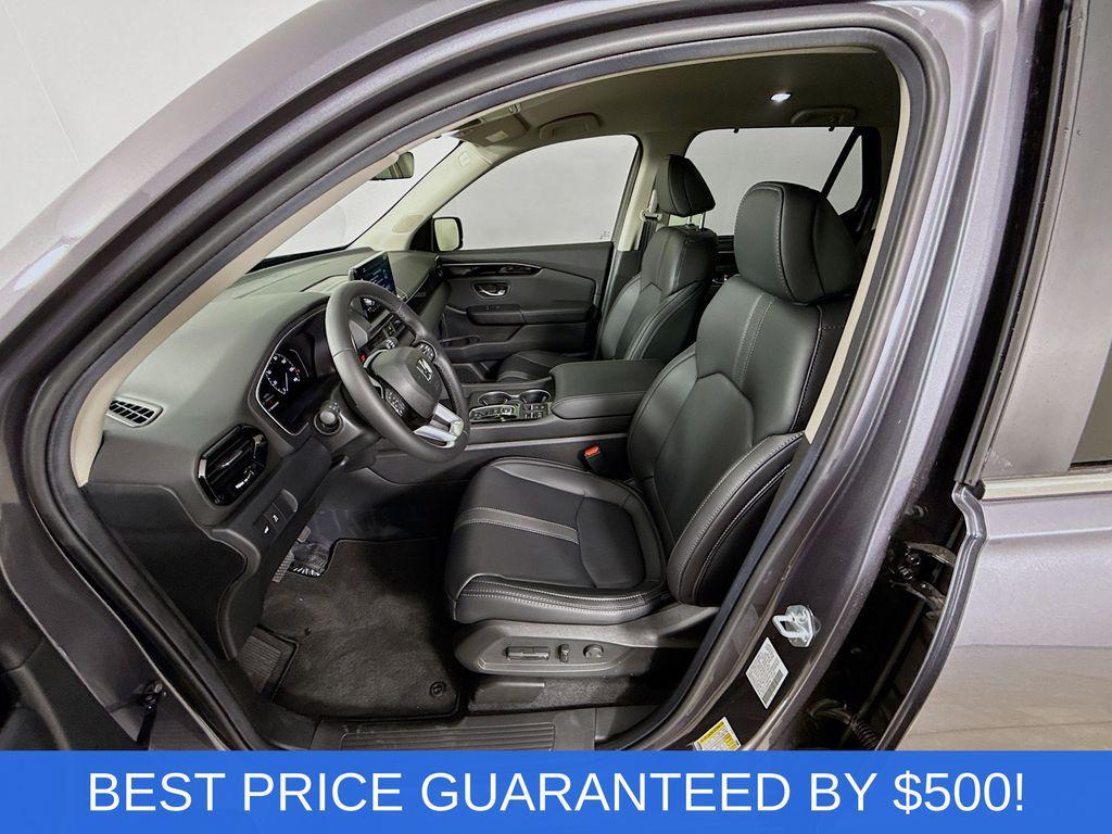 new 2025 Honda Pilot car, priced at $41,745