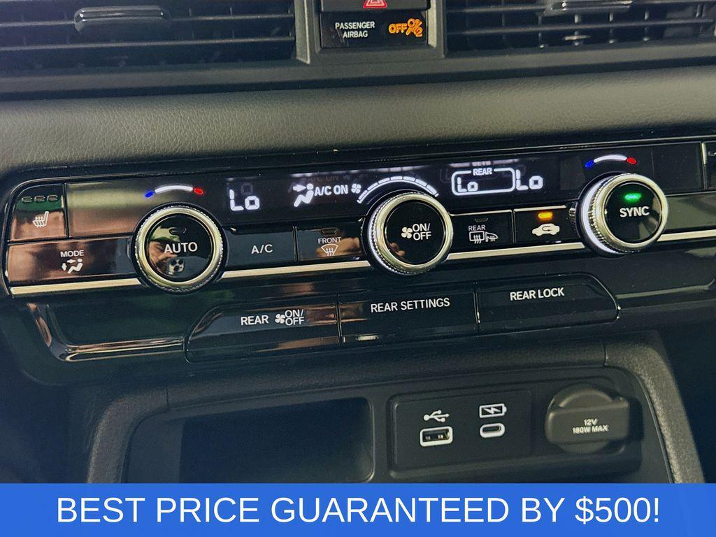 new 2025 Honda Pilot car, priced at $41,745