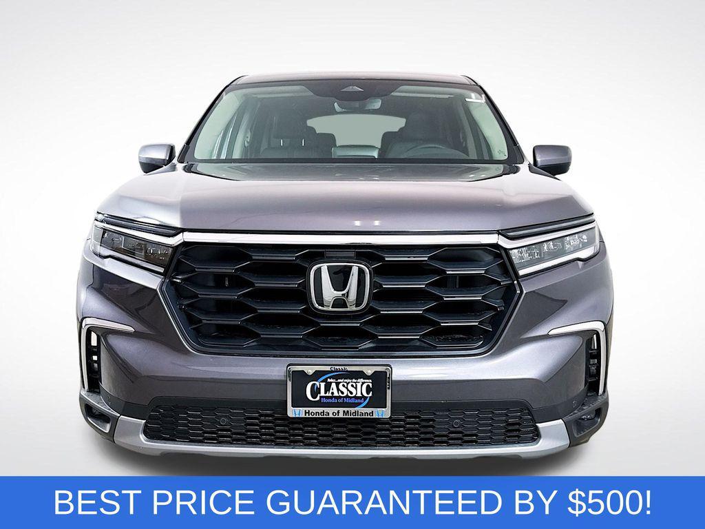 new 2025 Honda Pilot car, priced at $39,015
