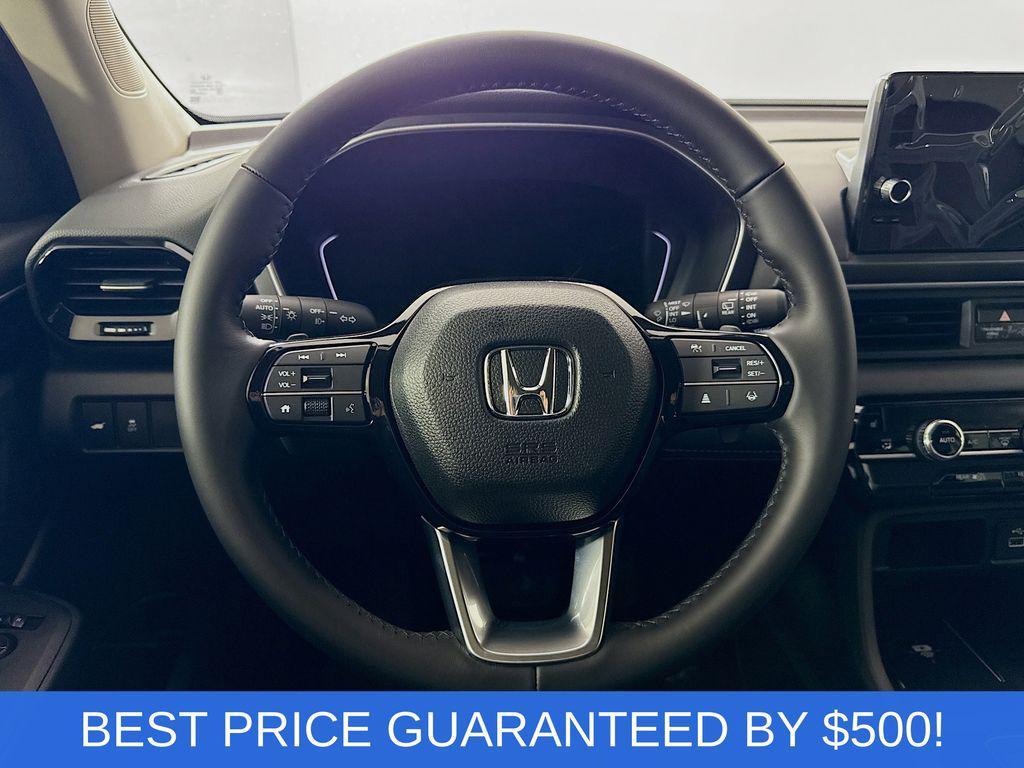 new 2025 Honda Pilot car, priced at $39,015