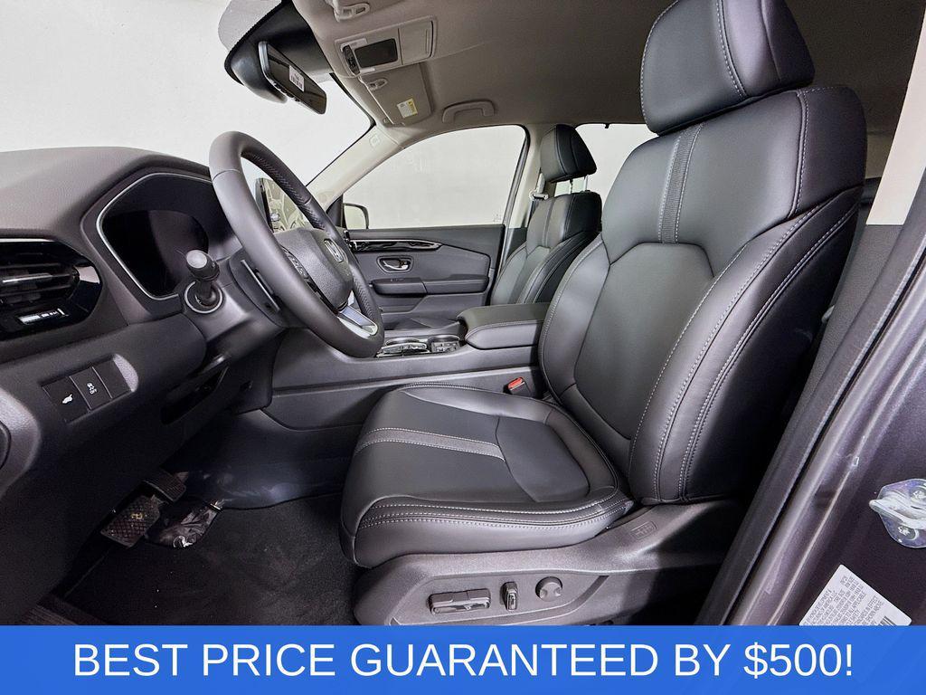 new 2025 Honda Pilot car, priced at $39,015