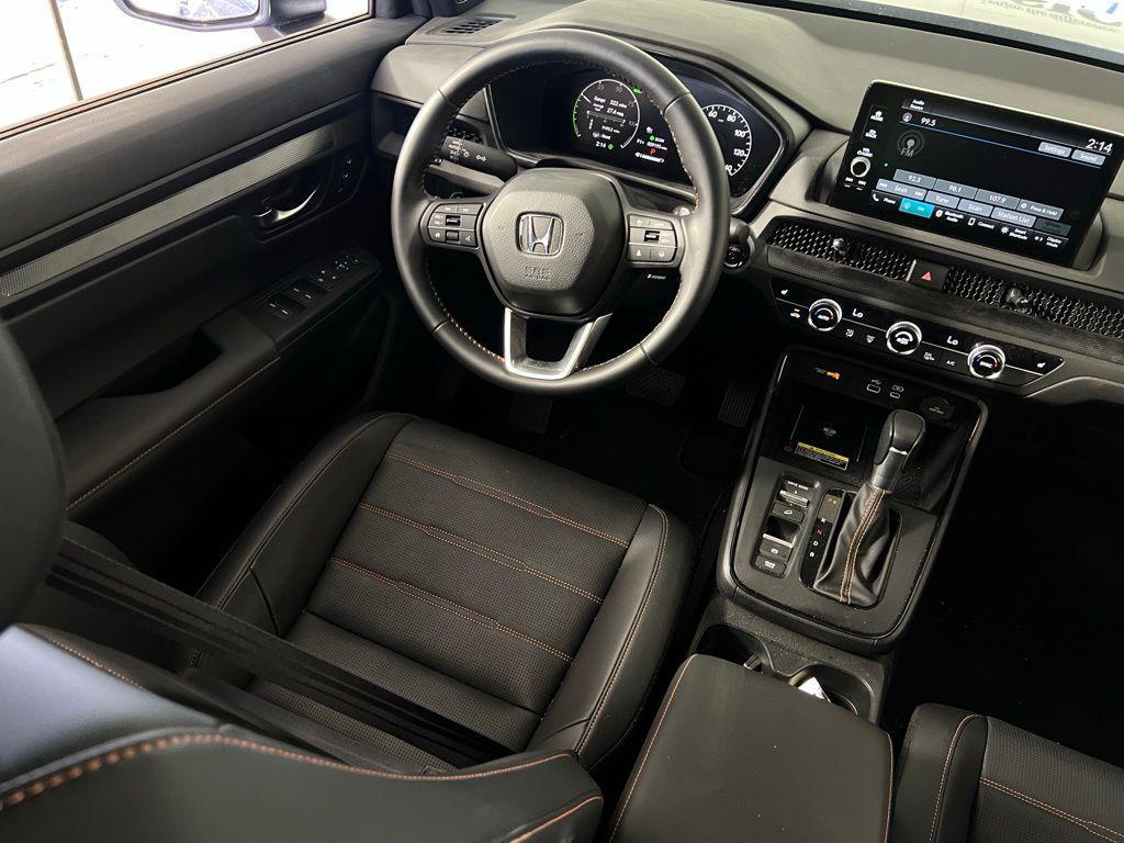 used 2025 Honda CR-V Hybrid car, priced at $35,986
