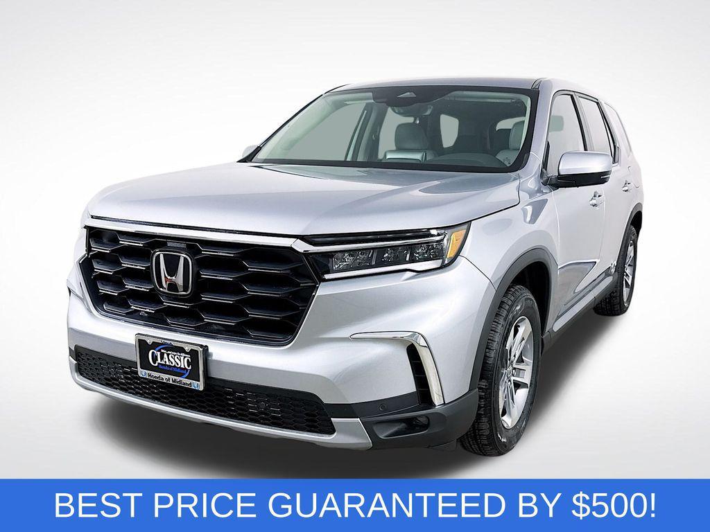 new 2025 Honda Pilot car, priced at $38,989