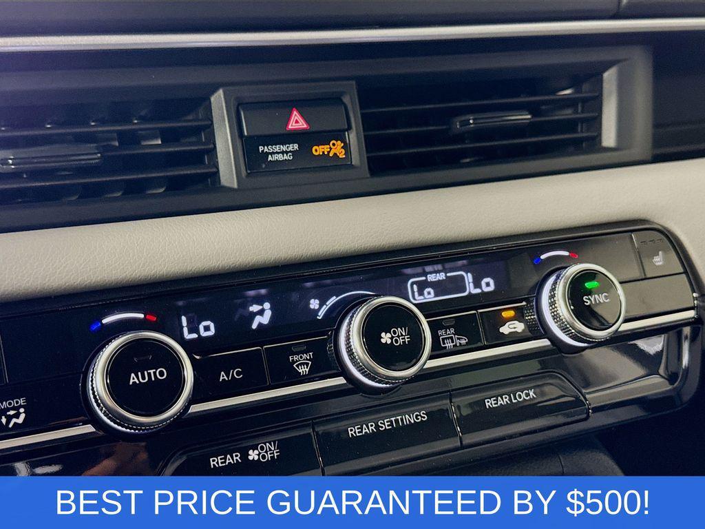 new 2025 Honda Pilot car, priced at $38,989