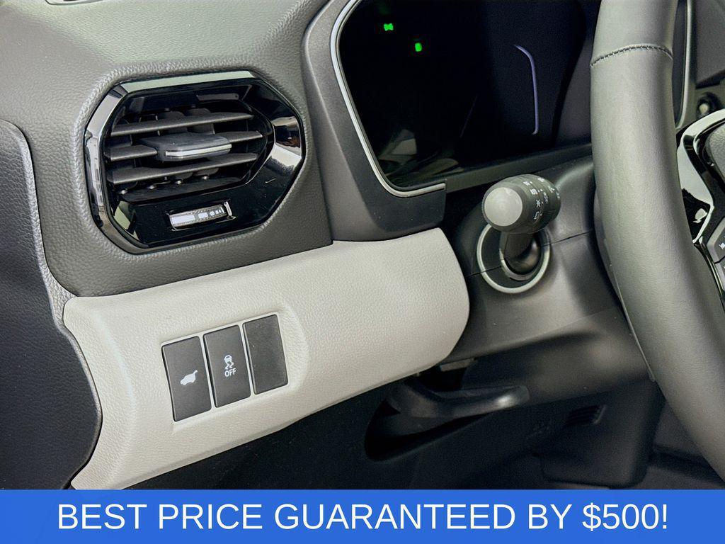 new 2025 Honda Pilot car, priced at $38,989