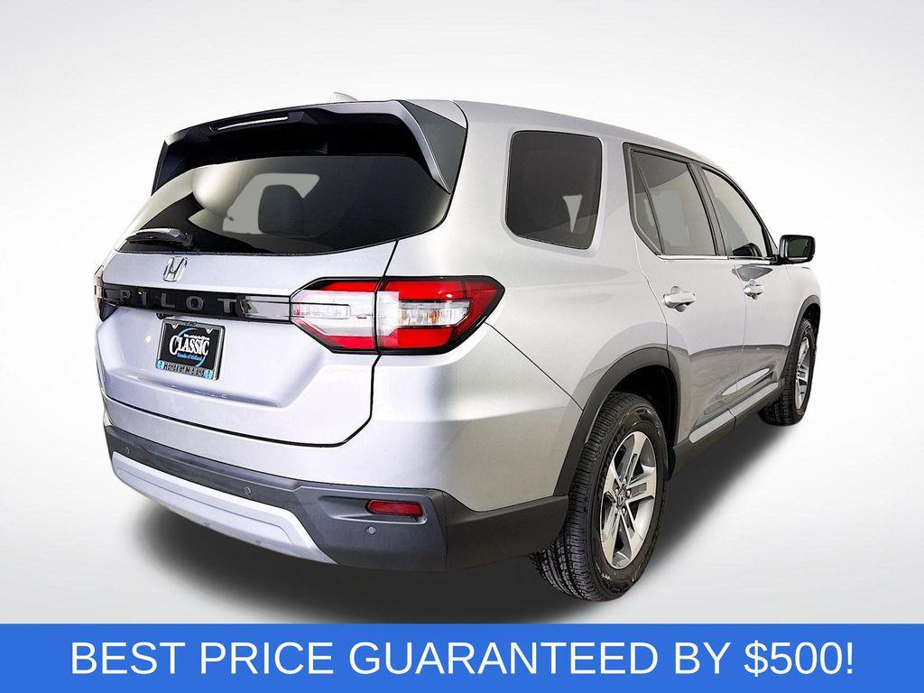 new 2025 Honda Pilot car, priced at $38,989