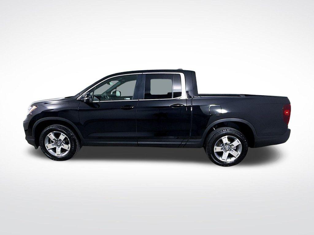 used 2025 Honda Ridgeline car, priced at $37,261