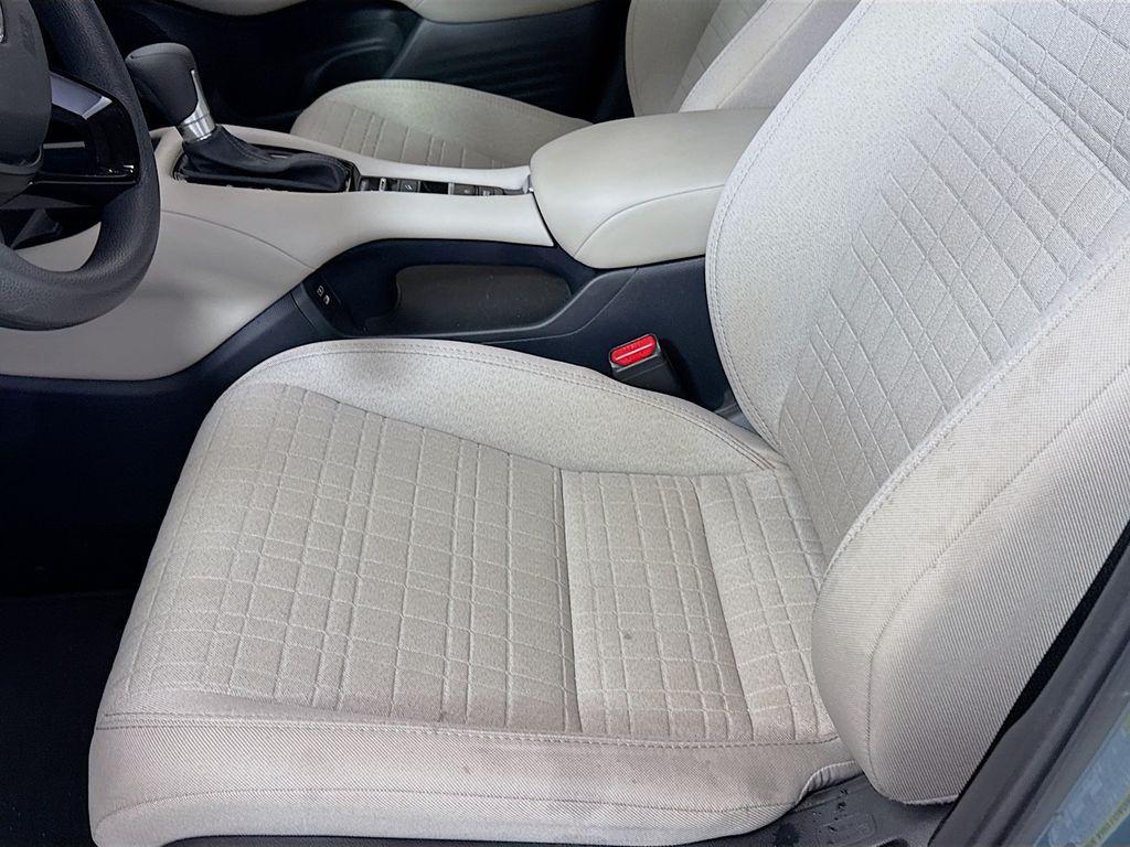 used 2025 Honda HR-V car, priced at $24,527