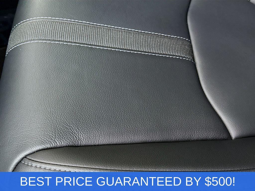 new 2025 Honda Pilot car, priced at $43,845