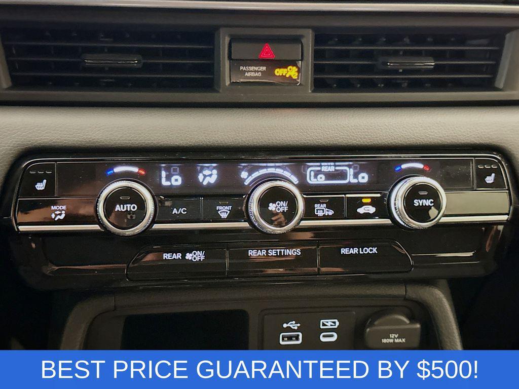 new 2025 Honda Pilot car, priced at $43,845