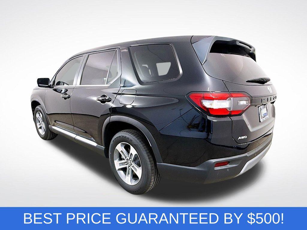 new 2025 Honda Pilot car, priced at $43,845
