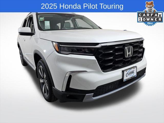 used 2025 Honda Pilot car, priced at $46,337