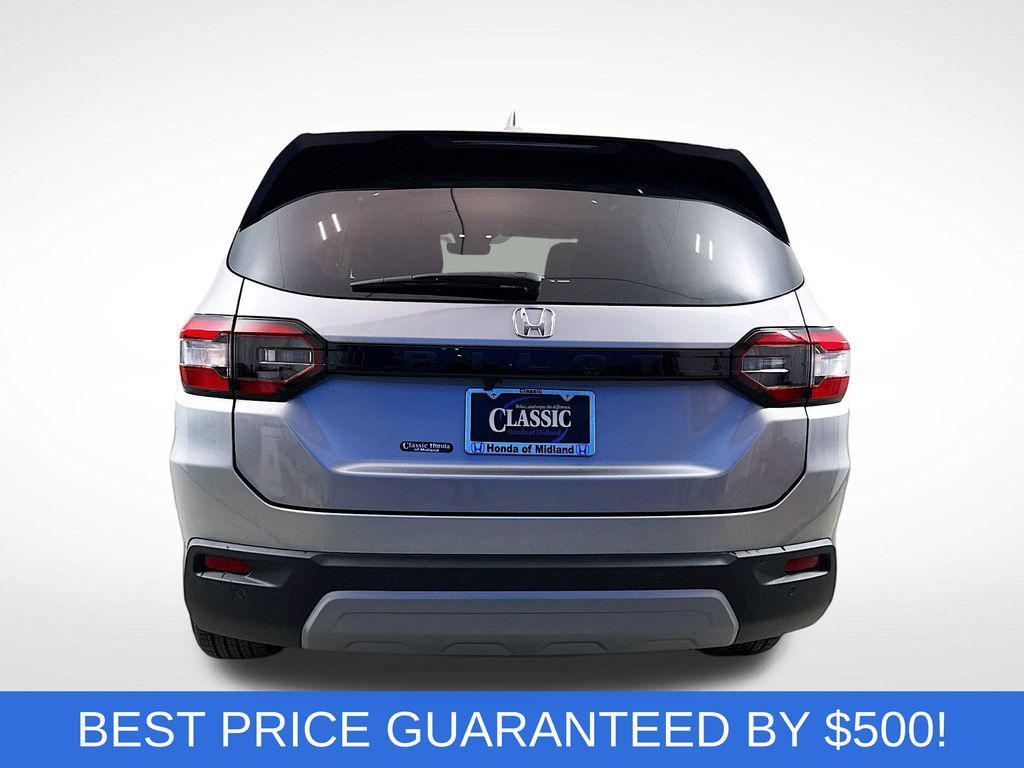 new 2025 Honda Pilot car, priced at $39,139