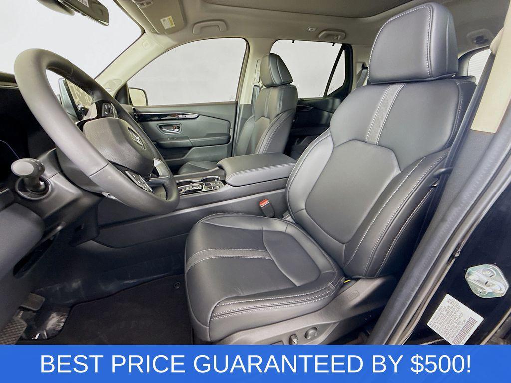 new 2025 Honda Pilot car, priced at $49,745