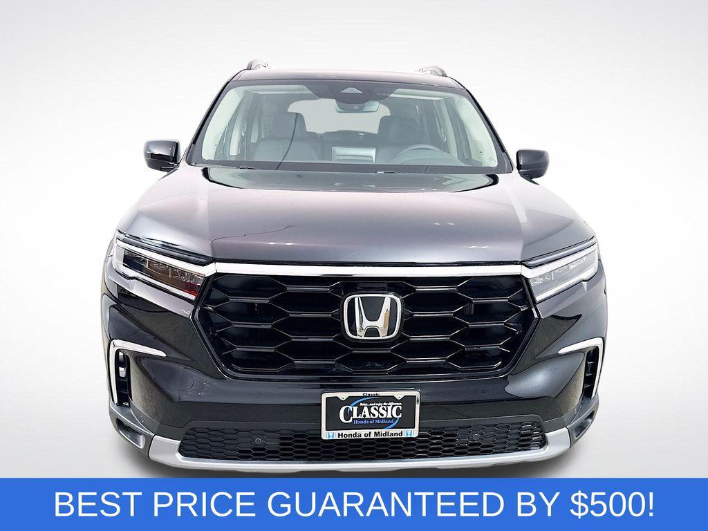new 2025 Honda Pilot car, priced at $49,745