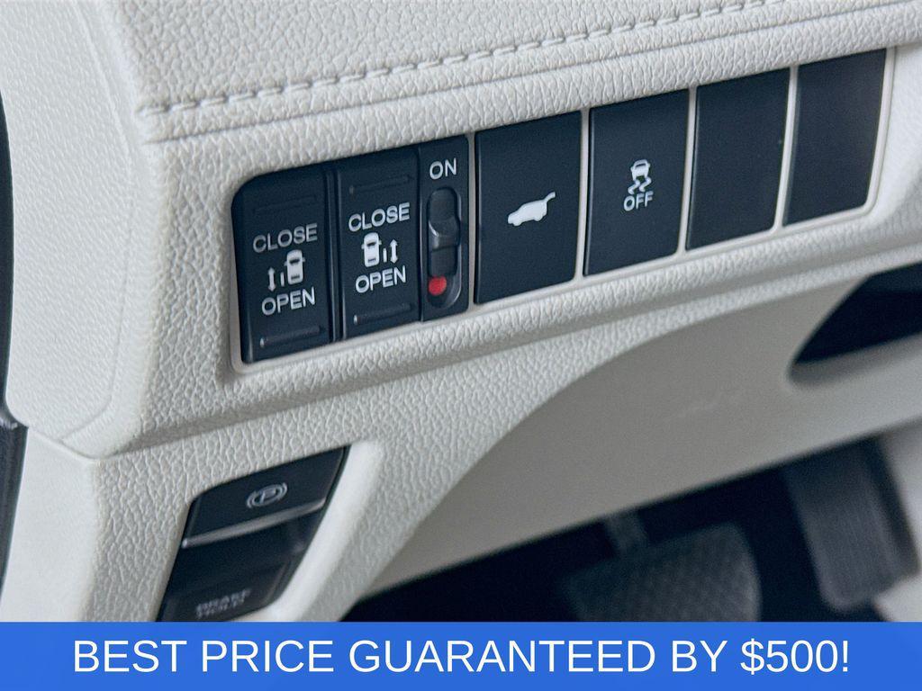 new 2025 Honda Odyssey car, priced at $40,920