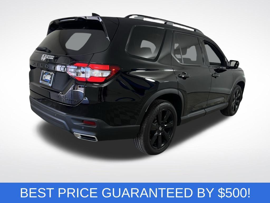new 2025 Honda Pilot car, priced at $52,780