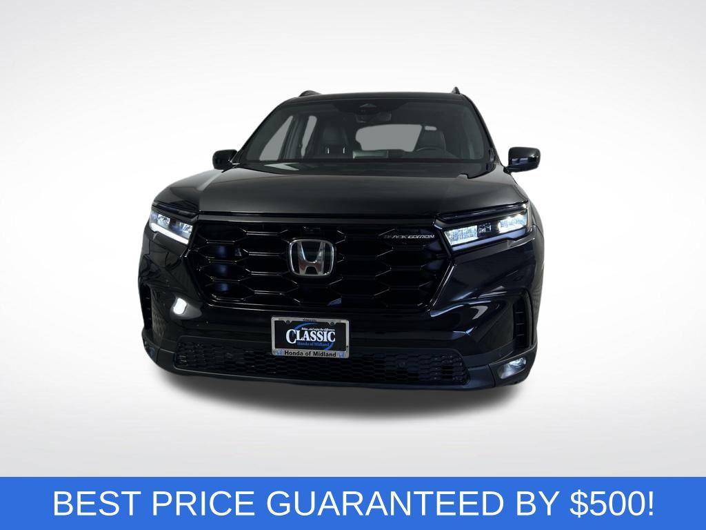 new 2025 Honda Pilot car, priced at $52,780