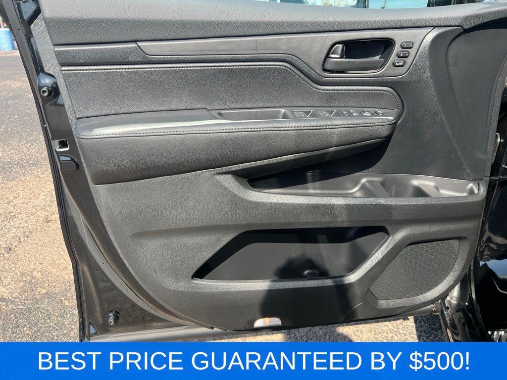 new 2025 Honda Odyssey car, priced at $42,320