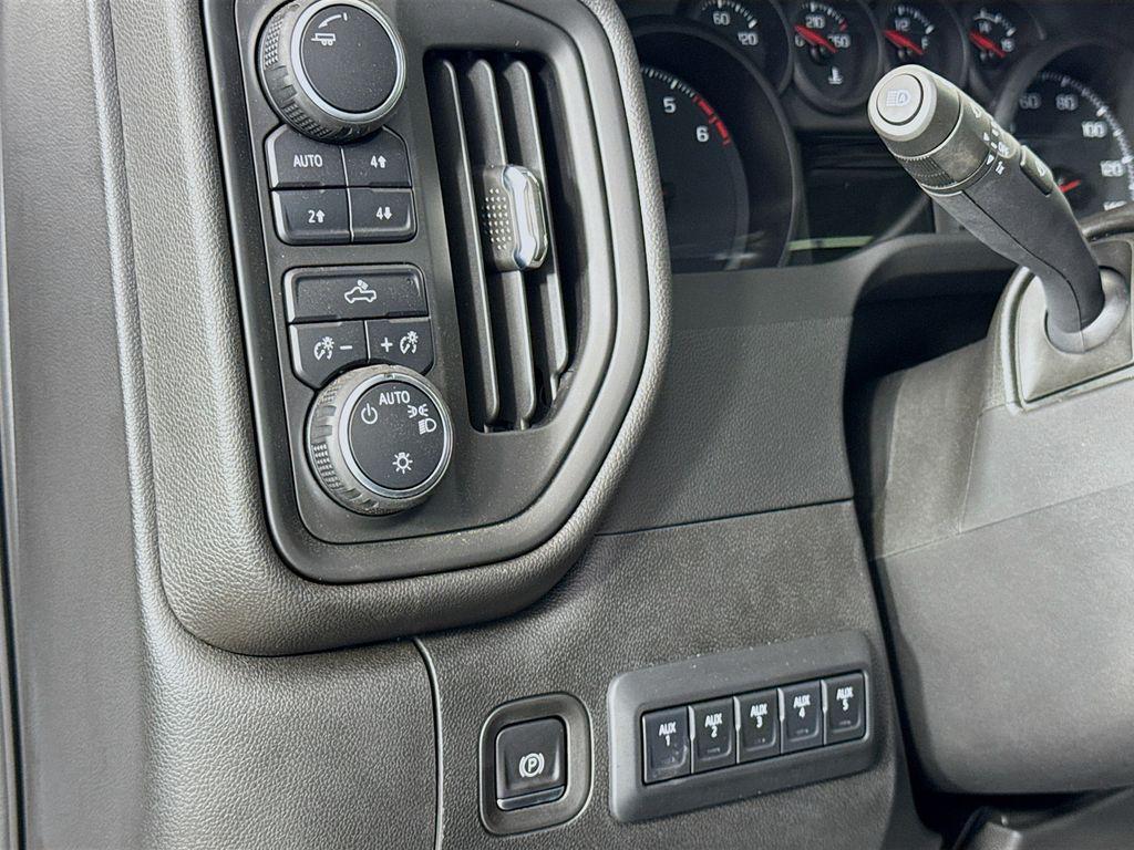 used 2024 Chevrolet Silverado 2500 car, priced at $43,987