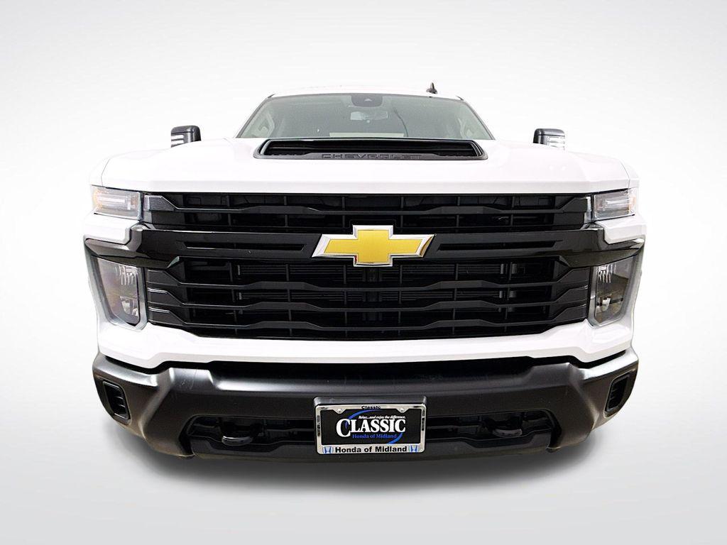 used 2024 Chevrolet Silverado 2500 car, priced at $43,987