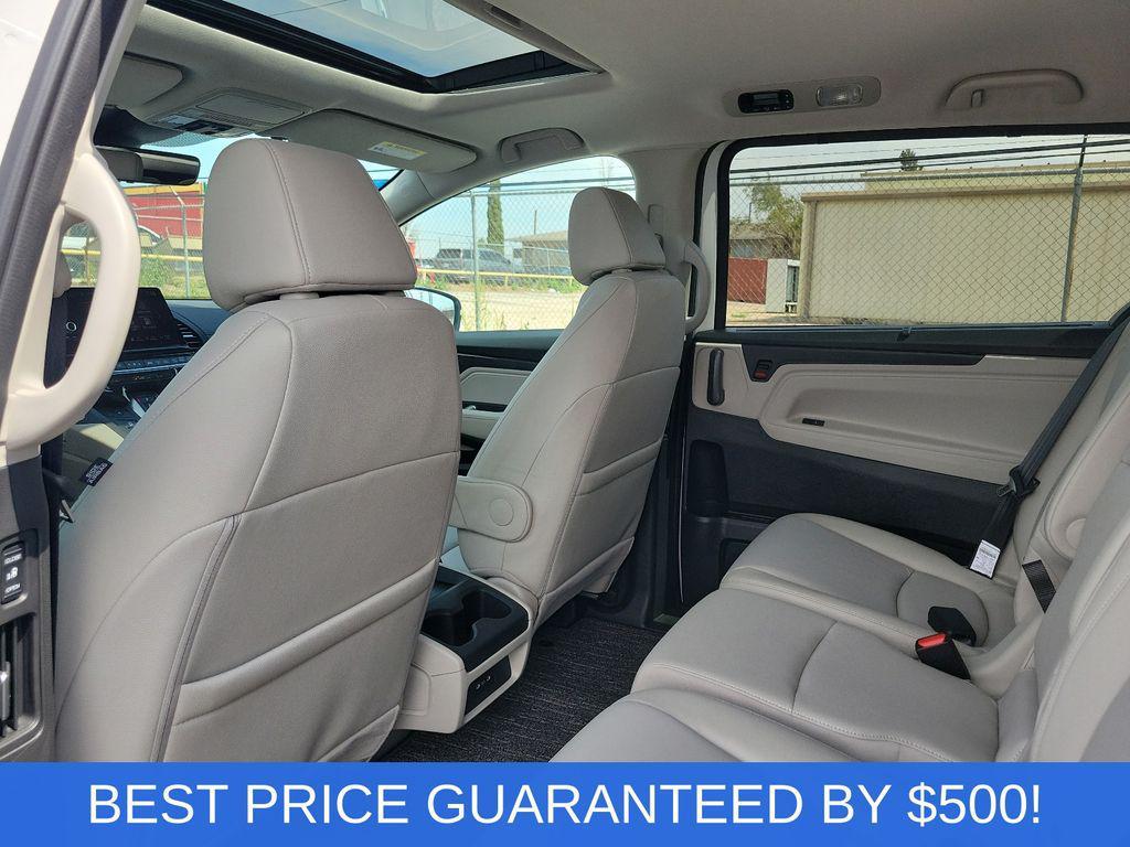 new 2026 Honda Odyssey car, priced at $42,045