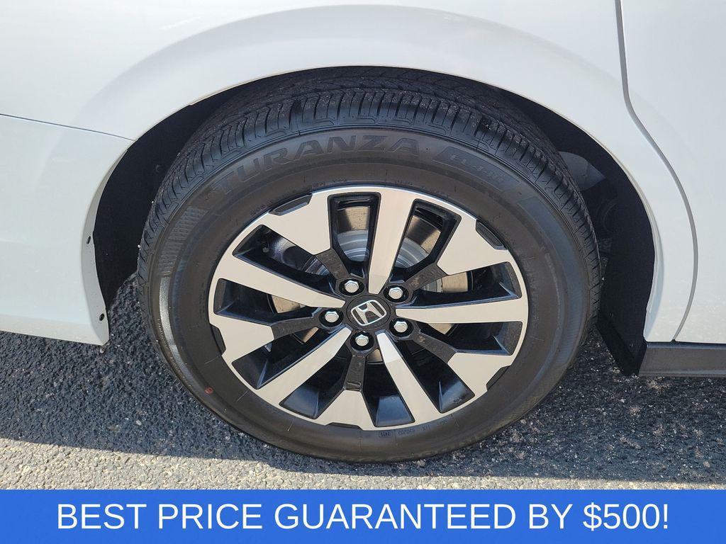 new 2026 Honda Odyssey car, priced at $42,045