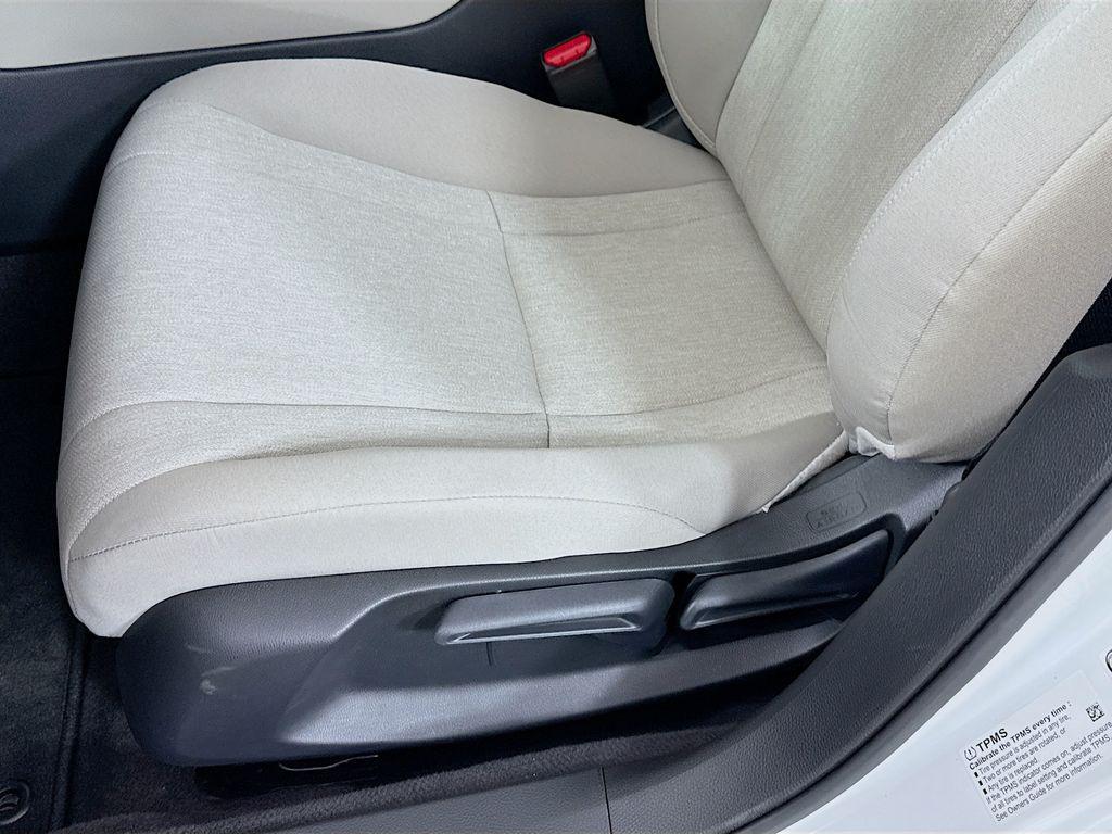 new 2025 Honda Accord car, priced at $28,734