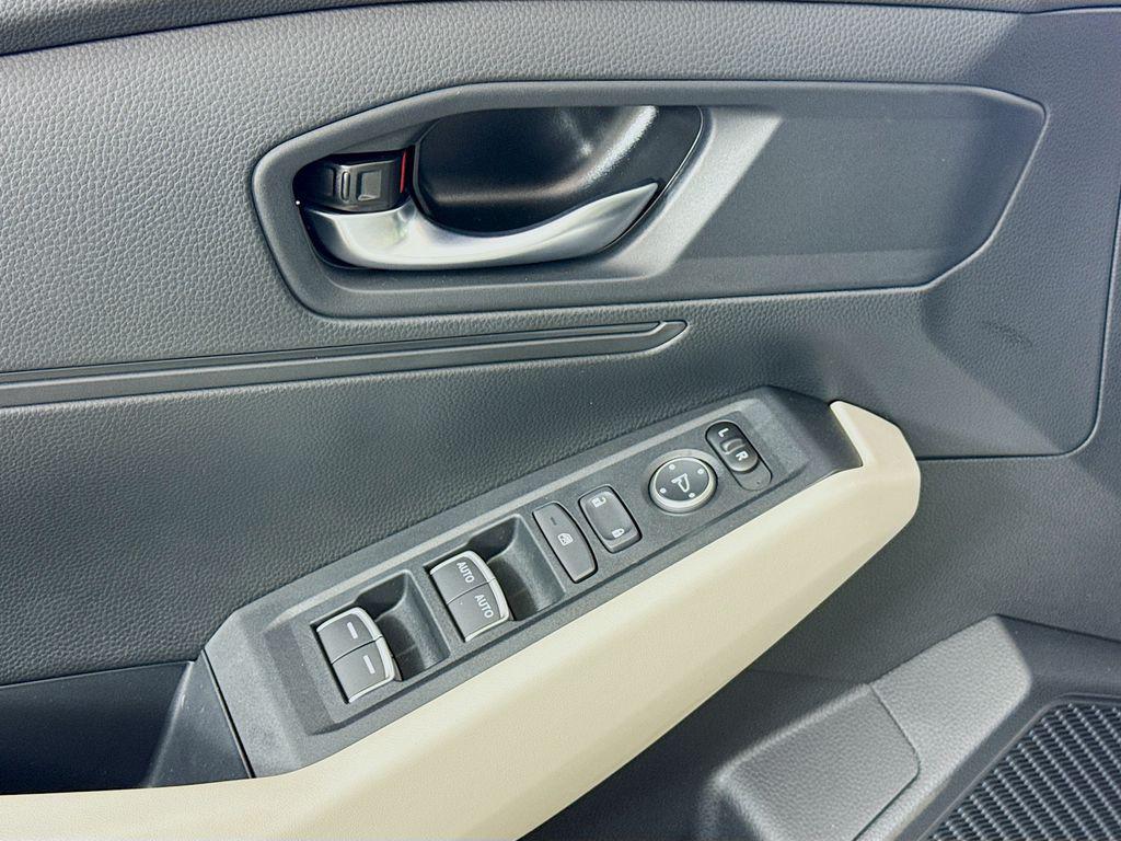 new 2025 Honda Accord car, priced at $28,734