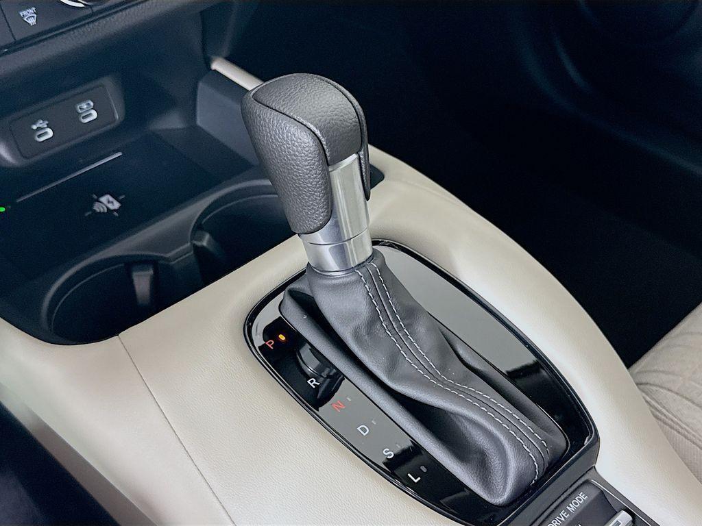 new 2026 Honda HR-V car, priced at $28,105