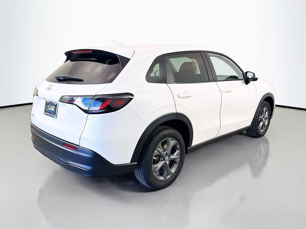 new 2026 Honda HR-V car, priced at $28,105