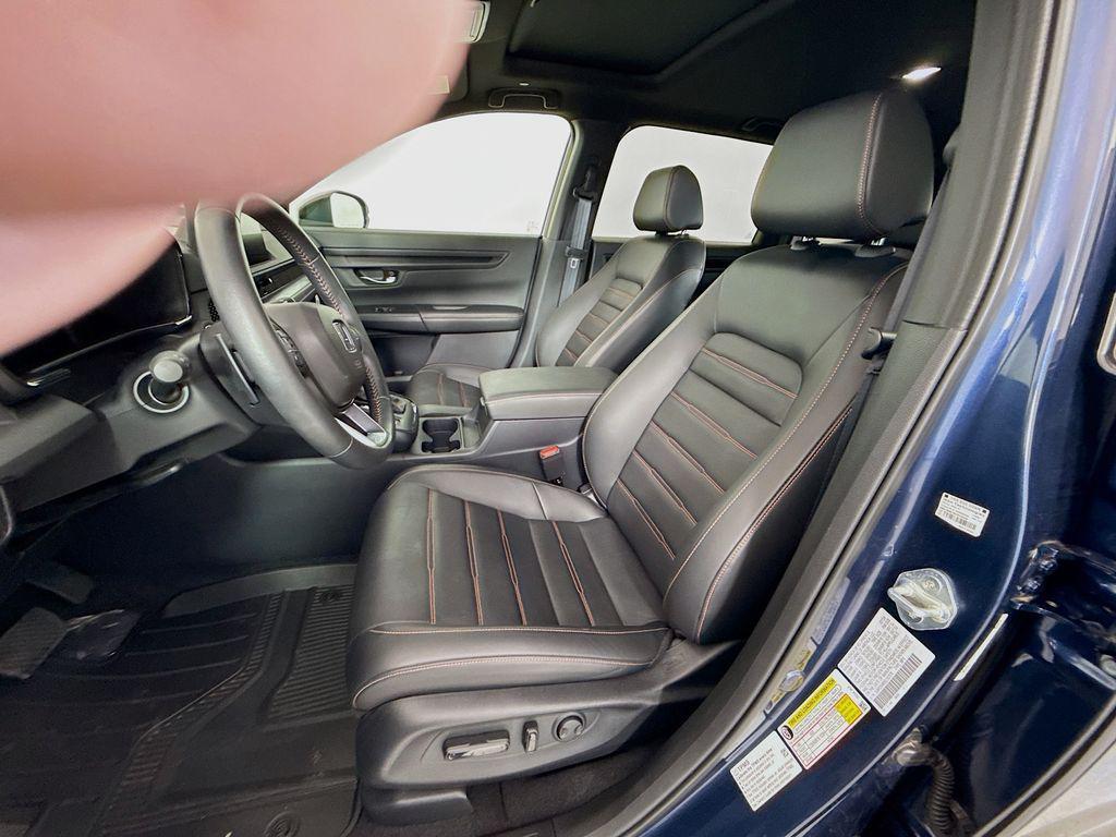 used 2025 Honda CR-V Hybrid car, priced at $34,247