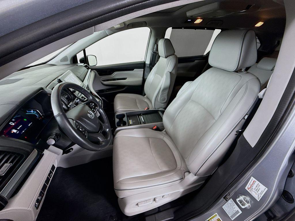 used 2023 Honda Odyssey car, priced at $38,899