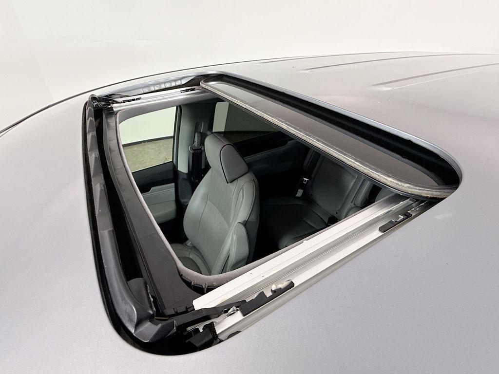 used 2023 Honda Odyssey car, priced at $38,899