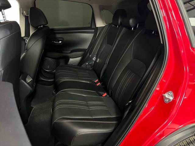 used 2025 Honda HR-V car, priced at $29,000