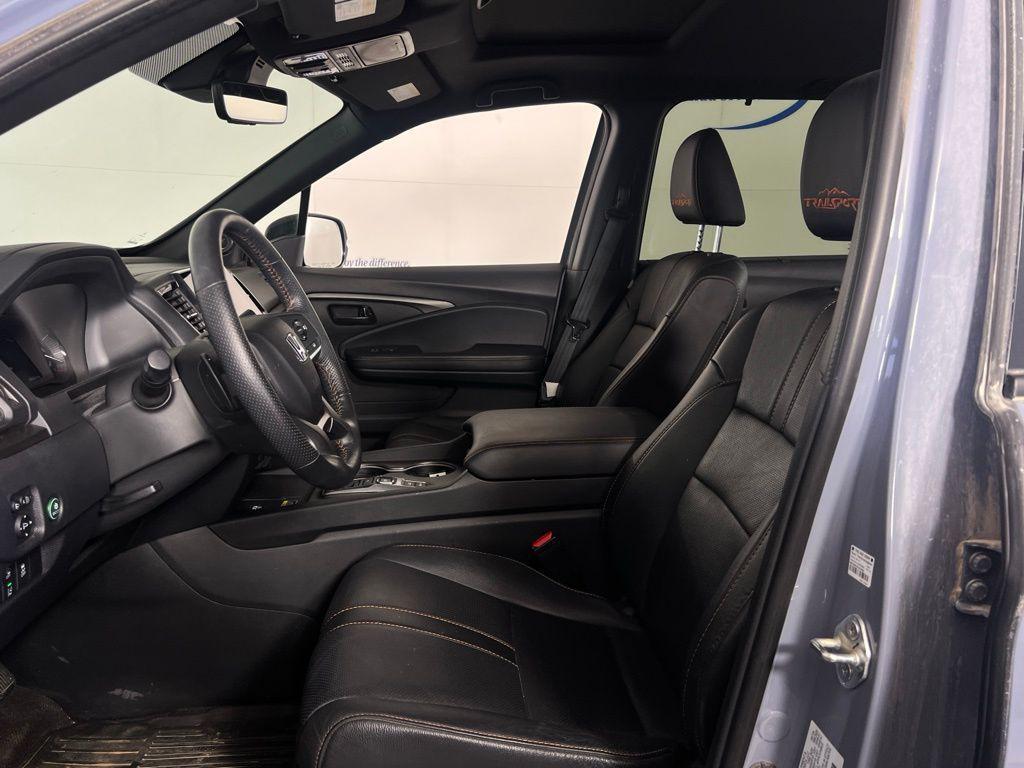 used 2024 Honda Passport car, priced at $37,818