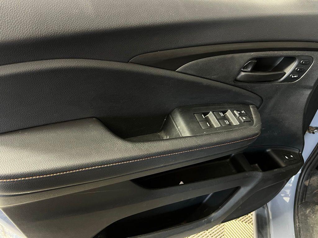 used 2024 Honda Passport car, priced at $37,818