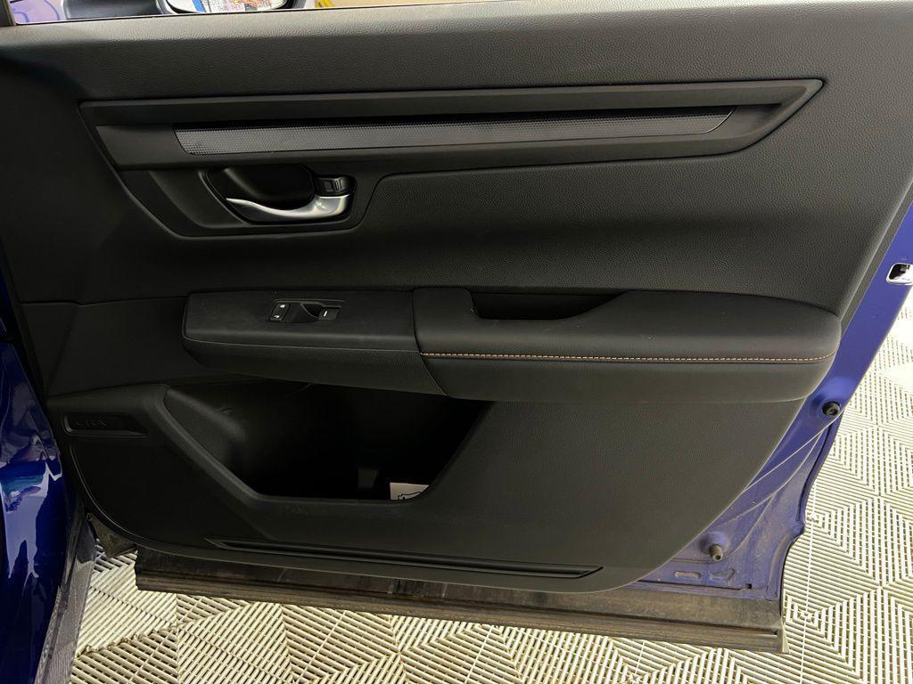 used 2025 Honda CR-V Hybrid car, priced at $32,294