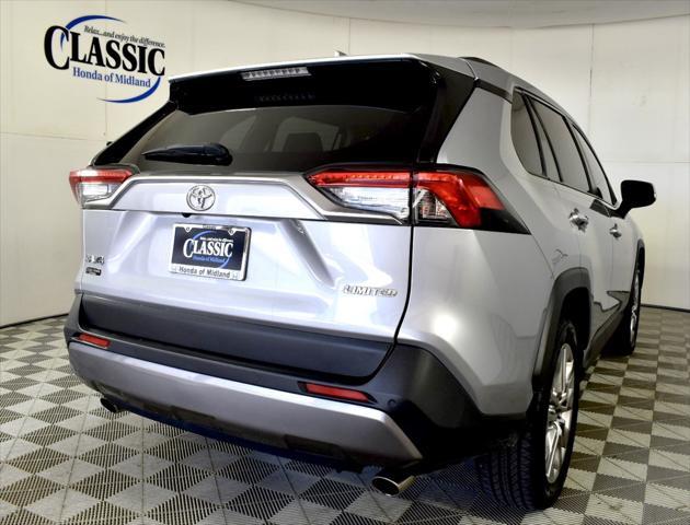 used 2020 Toyota RAV4 car, priced at $26,906