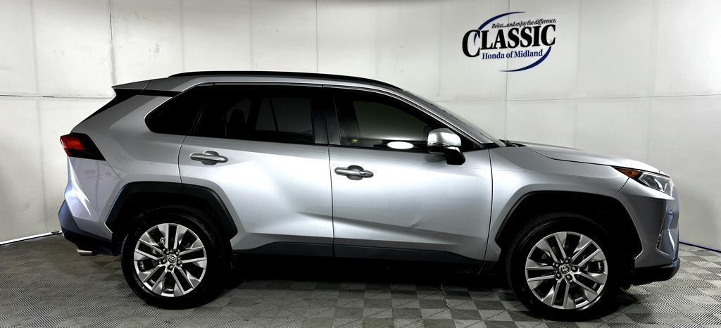 used 2020 Toyota RAV4 car, priced at $26,906