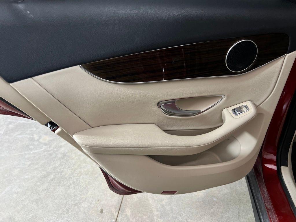 used 2019 Mercedes-Benz GLC 300 car, priced at $19,094