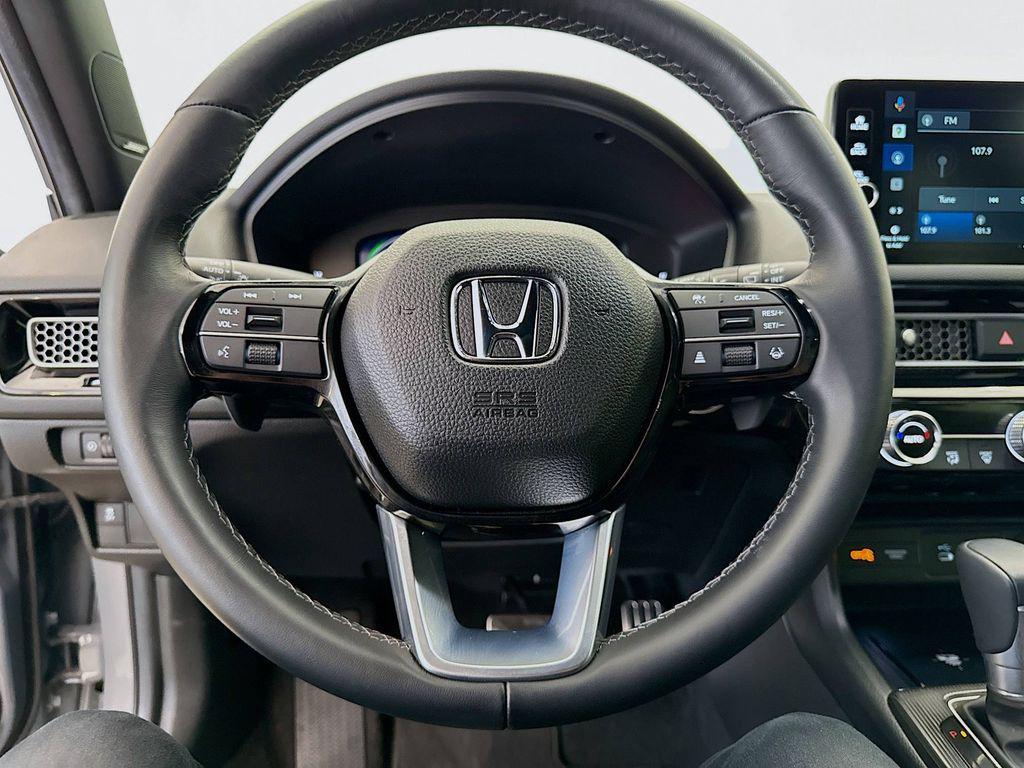 used 2025 Honda Civic Hybrid car, priced at $29,134