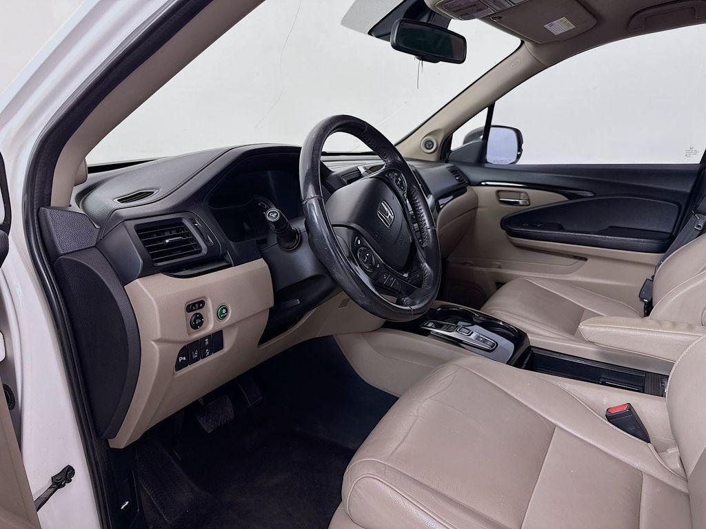 used 2017 Honda Pilot car, priced at $22,440